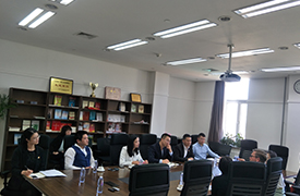 公司領導會見荷蘭恩斯赫德市經濟、 教育、社會局局長一行